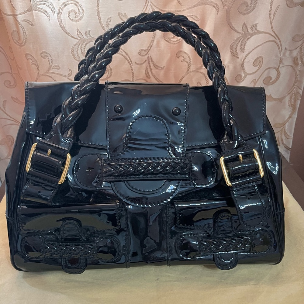 ⚠️⚠️ Vintage Valentino Garavani Historie Tote. 100% Authentic